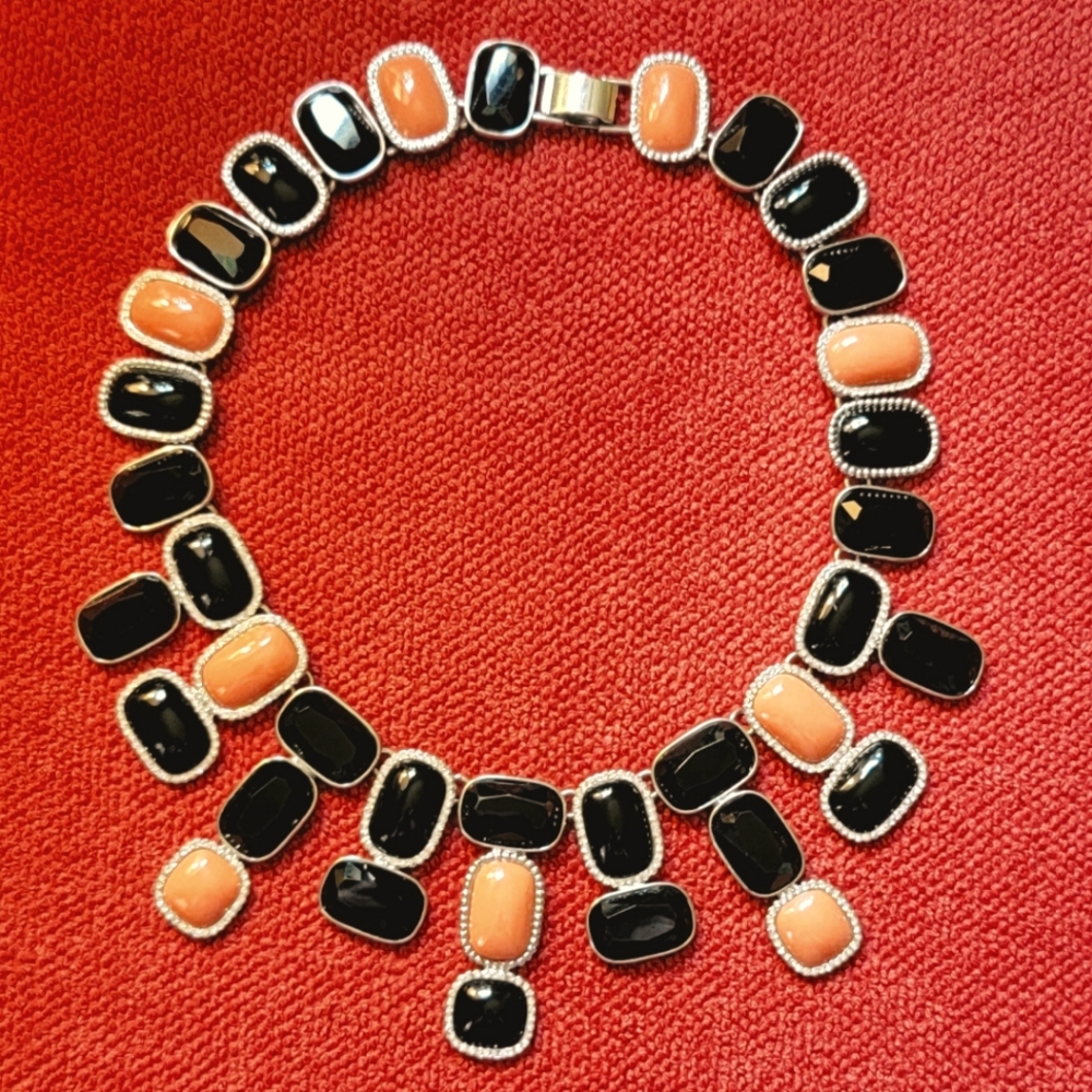 🔸️▪️ Retro Banana Republic Statement Collar Necklace 🔸️▪️ EUC - Picture 4 of 4